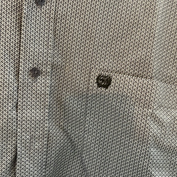 BRAND NEW CINCH BUTTON DOWN - Picture 2 of 4